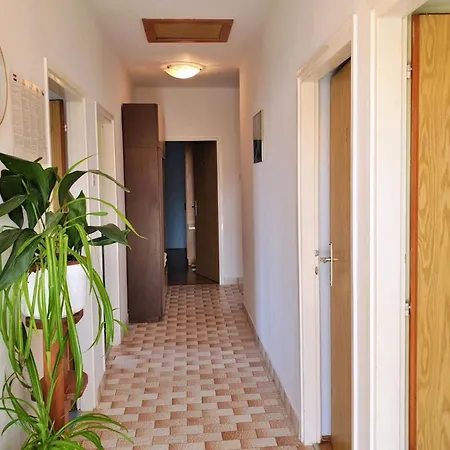 Apartmán Jakominic By Interhome Šilo