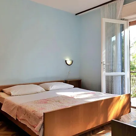 Jakominic By Interhome *