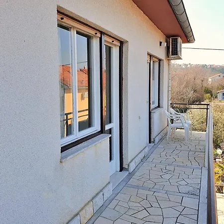 Jakominic By Interhome